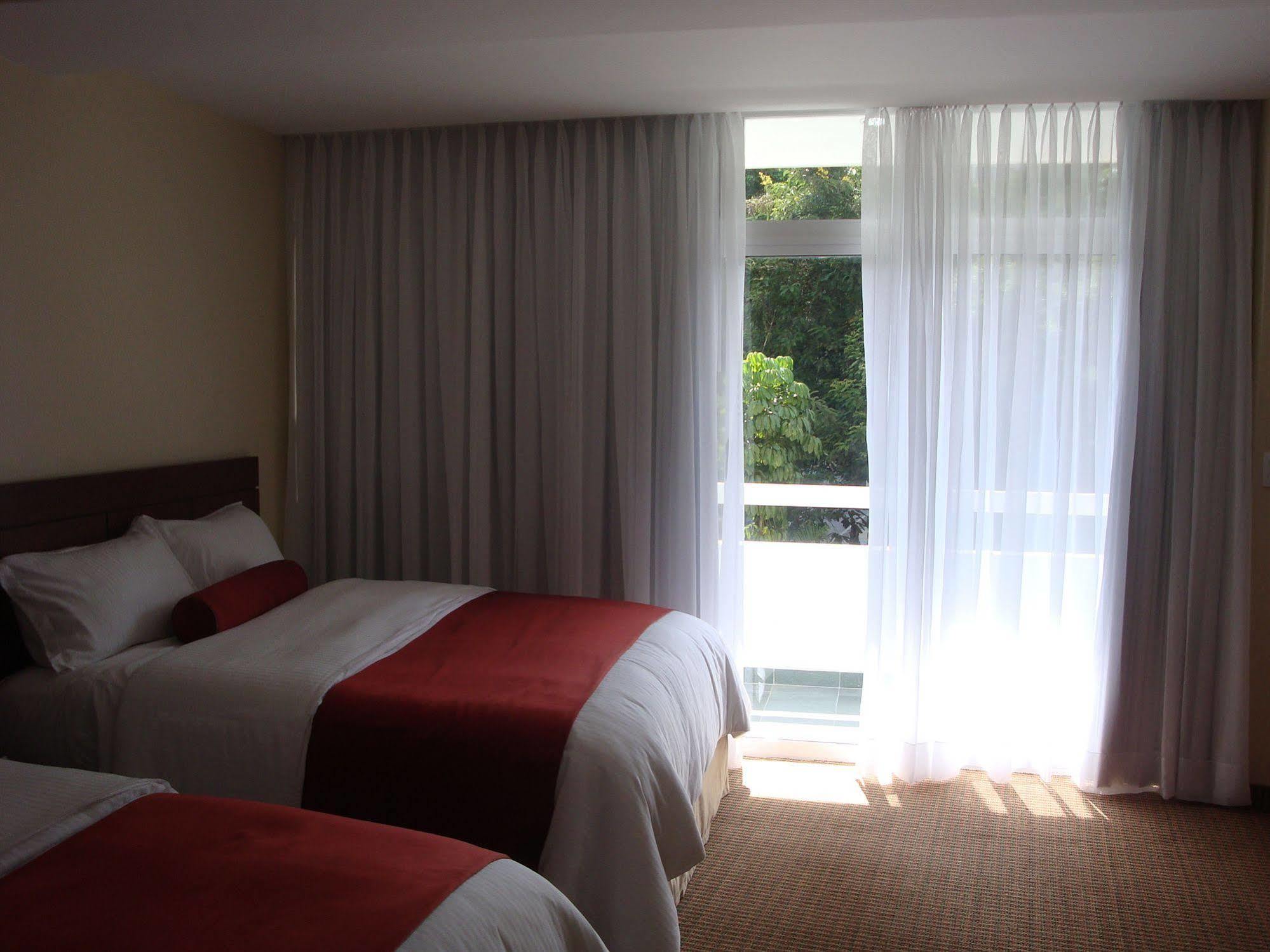 Continental Altamira Hotel Caracas Bagian luar foto