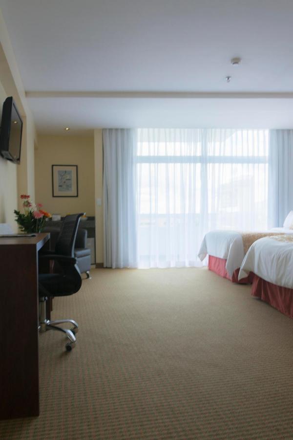Continental Altamira Hotel Caracas Bagian luar foto